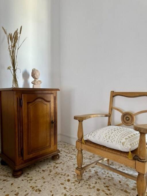 סן-לורן-דה-לה-סלאנק Appartement St Laurent מראה חיצוני תמונה